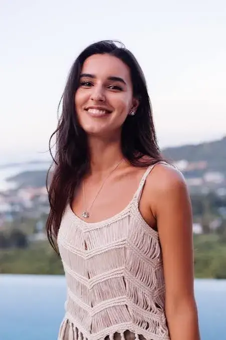 ava